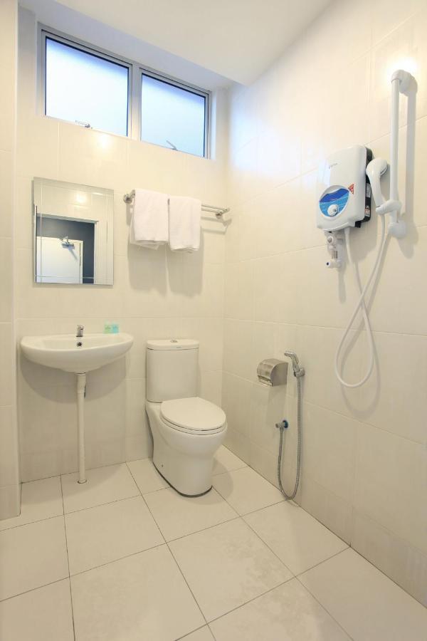 Wan Loong Hotel Pontian Kecil Exteriér fotografie